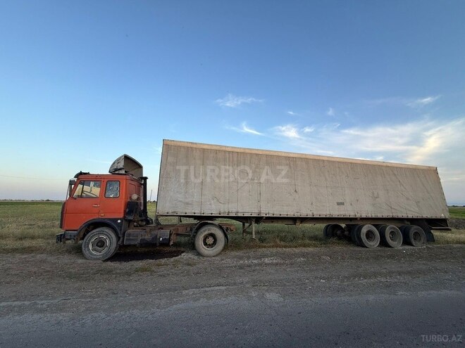 MAZ 54322 1993, 283,669 km - 11.0 l - Biləsuvar