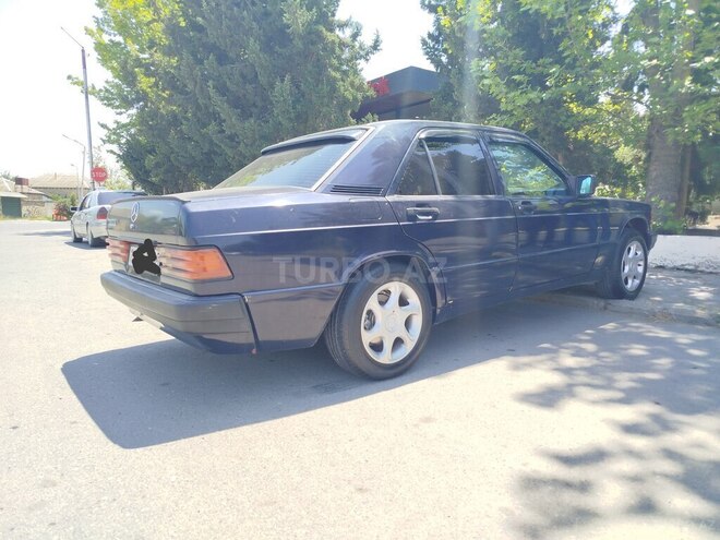 Mercedes 190 1989, 369,855 km - 2.0 l - Yevlax