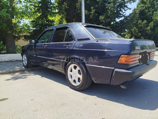 Mercedes 190 1989, 369,855 km - 2.0 l - Yevlax
