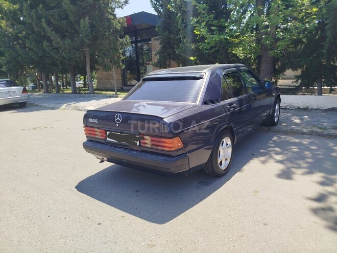 Mercedes 190 1989, 369,855 km - 2.0 l - Yevlax
