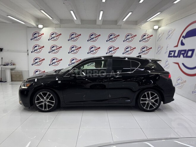 Lexus CT 200h-22