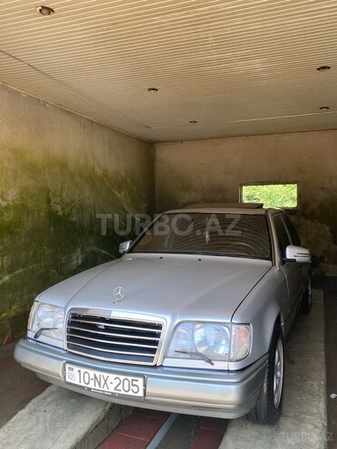Mercedes E 300 d 1995, 200,000 km - 3.0 l - Goranboy