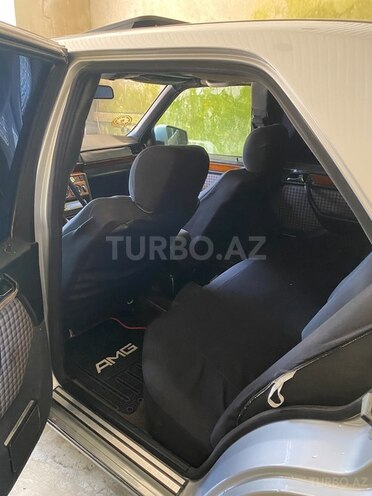 Mercedes E 300 d 1995, 200,000 km - 3.0 l - Goranboy