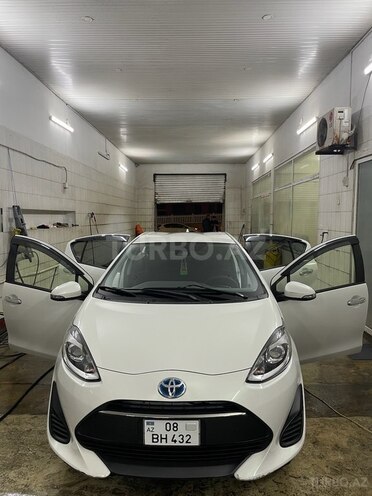 Toyota Aqua 2018, 82,000 km - 1.5 l - Bakı