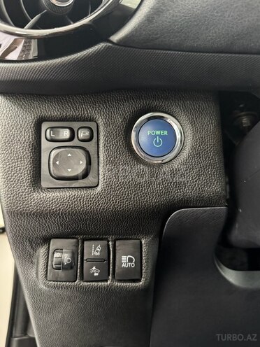 Toyota Aqua 2018, 82,000 km - 1.5 l - Bakı