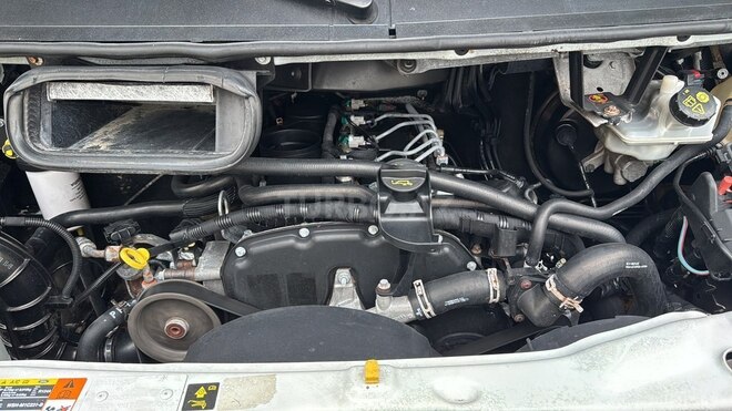 Ford Transit-18