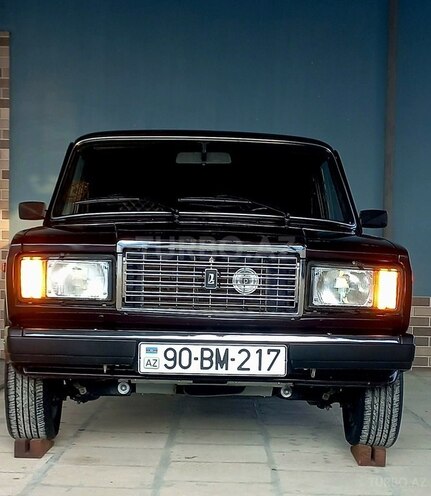 LADA (VAZ) 2107 2007, 68,000 km - 1.6 l - Salyan