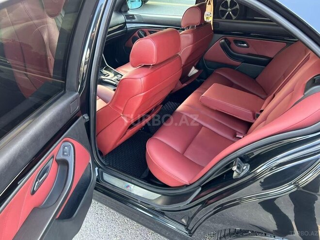 BMW 525 2001, 230,000 km - 2.5 l - Bakı