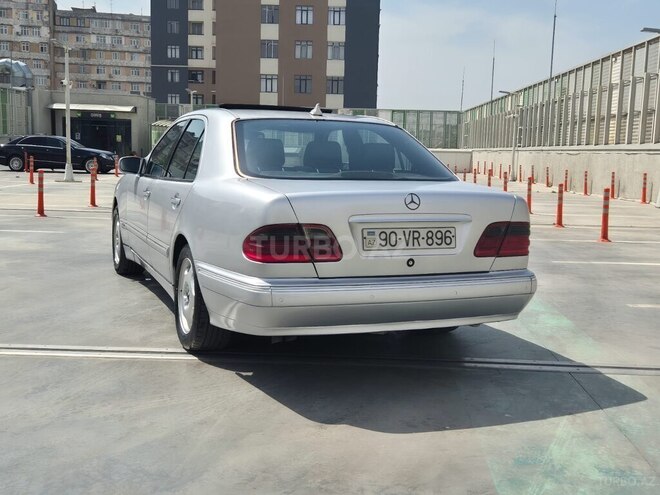 Mercedes E 320 2001, 550,000 km - 3.2 л - Bakı