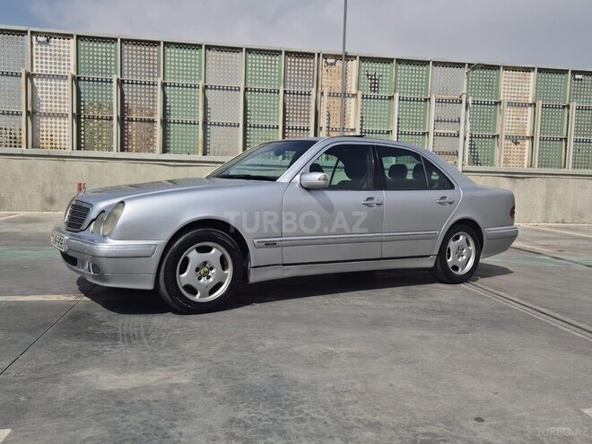 Mercedes E 320 2001, 550,000 km - 3.2 л - Bakı
