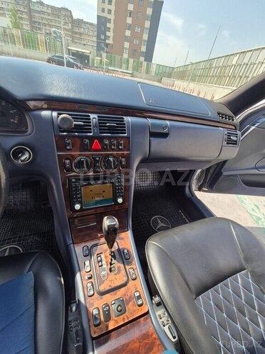 Mercedes E 320 2001, 550,000 km - 3.2 л - Bakı