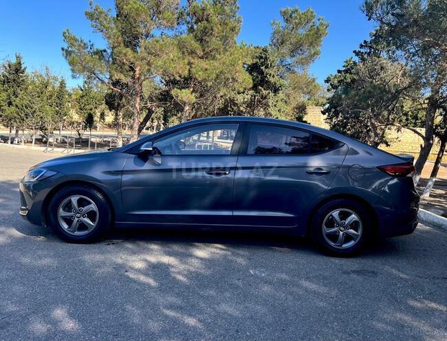 Hyundai Avante 2017, 132,000 km - 1.6 l - Bakı