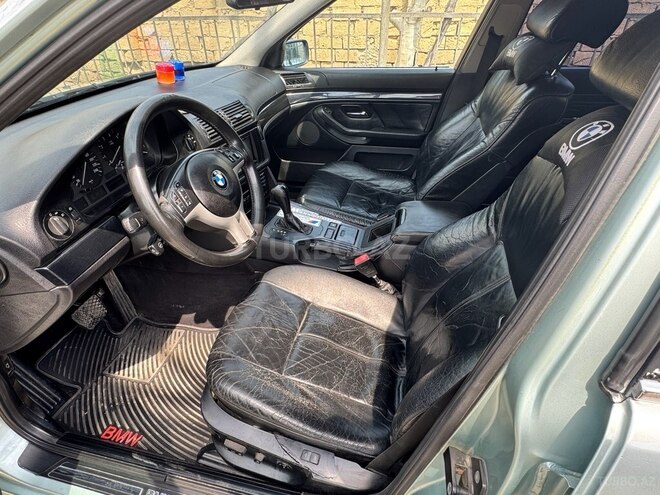 BMW 528 1996, 297,500 km - 2.8 l - Bakı