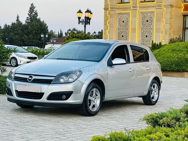 Opel Astra 2006, 270,000 km - 1.4 l - Bakı