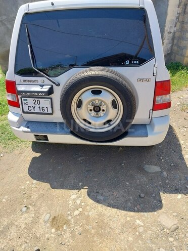 Mitsubishi Pajero io 2000, 100,000 km - 2.0 l - Gəncə