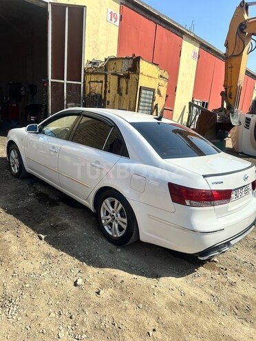 Hyundai Sonata-3