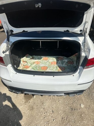 Hyundai Sonata-10