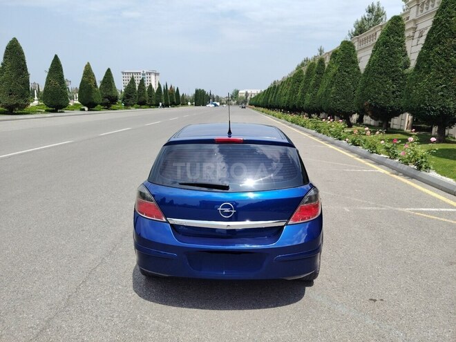 Opel Astra 2009, 286,000 km - 1.4 l - Gəncə