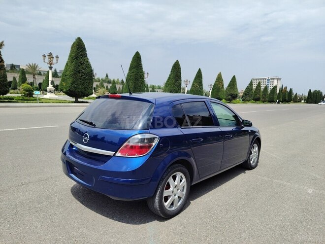 Opel Astra 2009, 286,000 km - 1.4 l - Gəncə