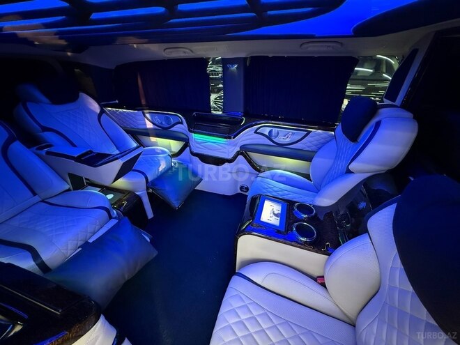 Mercedes V 250 2020, 7,000 km - 2.2 l - Bakı
