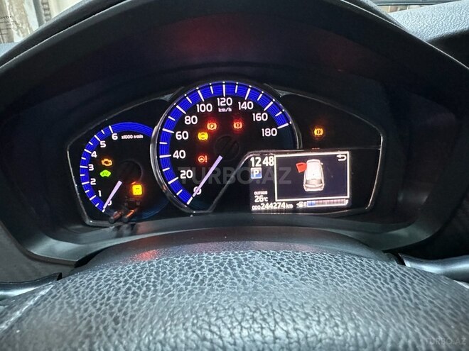 Toyota Corolla Fielder 2019, 244,000 km - 1.5 л - Bakı