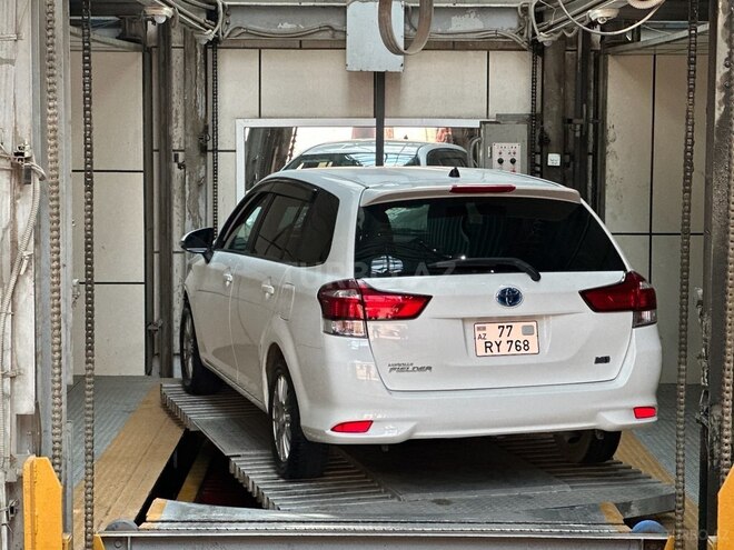 Toyota Corolla Fielder 2019, 244,000 km - 1.5 л - Bakı