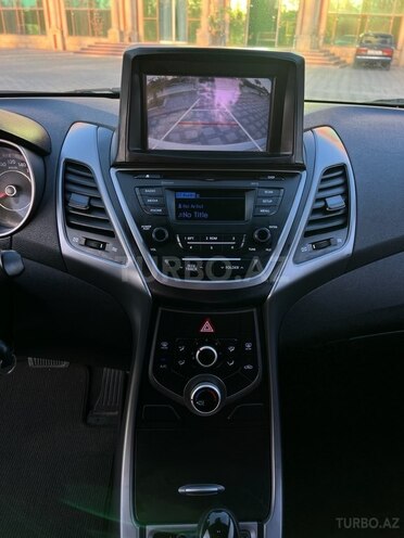 Hyundai Avante 2015, 186,000 km - 1.6 l - Bakı