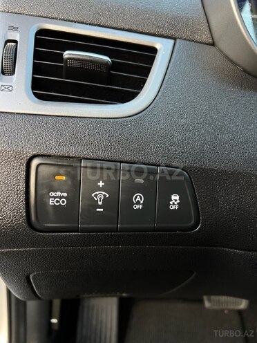 Hyundai Avante 2015, 186,000 km - 1.6 l - Bakı