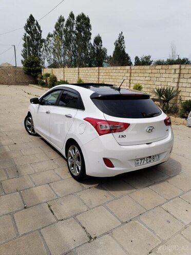 Hyundai i30 2013, 219,000 km - 1.6 л - Bakı