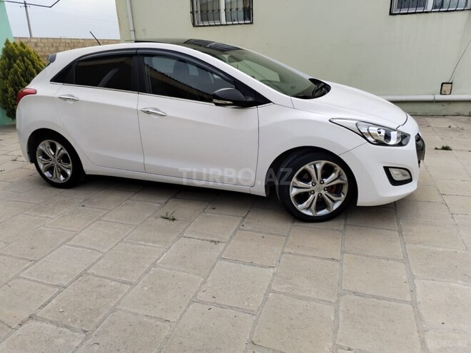 Hyundai i30 2013, 219,000 km - 1.6 л - Bakı