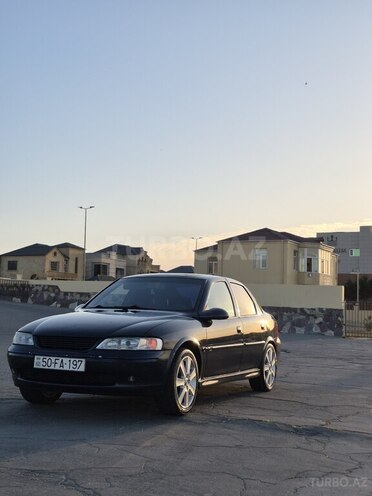 Opel Vectra 1999, 310,000 km - 1.6 l - Sumqayıt