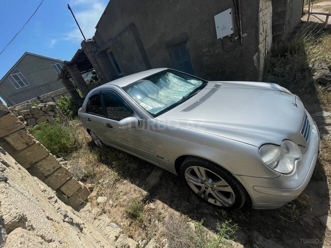 Mercedes C 180 2000, 310,000 km - 2.0 l - Bakı