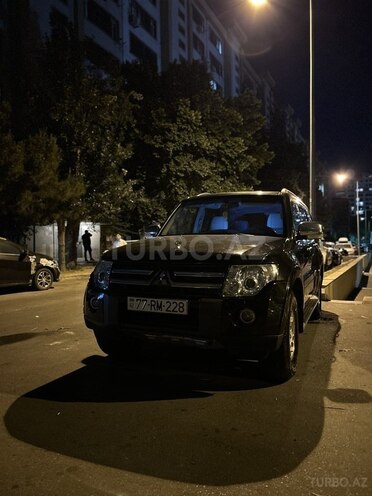 Mitsubishi Pajero 2007, 270,417 km - 3.0 л - Bakı