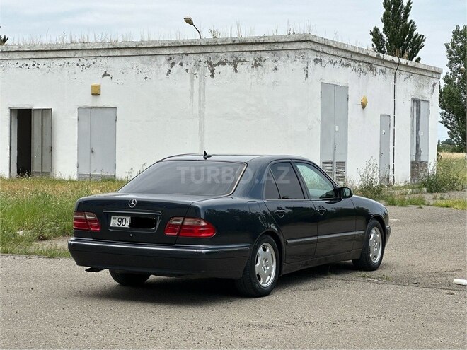 Mercedes E 280 2000, 396,000 km - 2.8 l - Saatlı