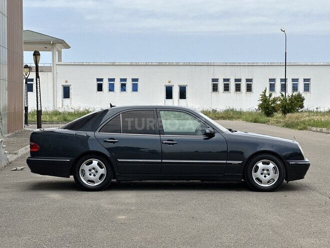Mercedes E 280 2000, 396,000 km - 2.8 l - Saatlı