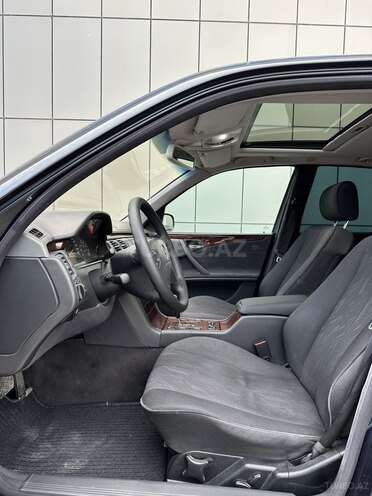 Mercedes E 280 2000, 396,000 km - 2.8 l - Saatlı