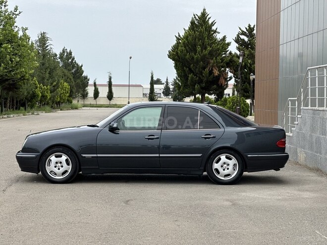 Mercedes E 280 2000, 396,000 km - 2.8 l - Saatlı