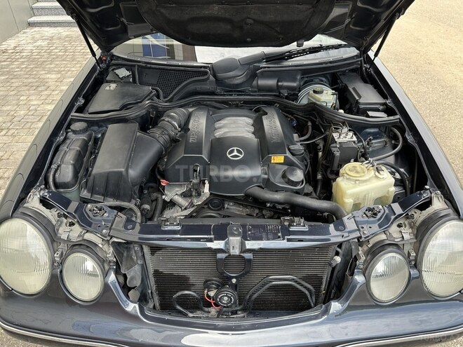 Mercedes E 280 2000, 396,000 km - 2.8 l - Saatlı