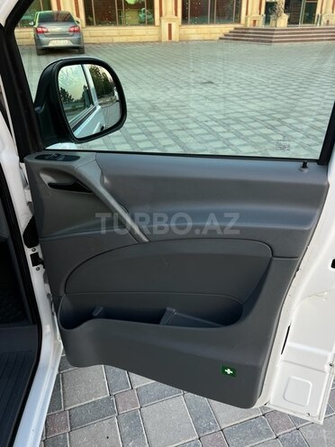 Mercedes Vito 115 2006, 298,000 km - 2.2 l - Şirvan