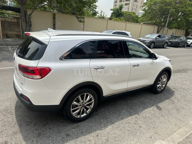 Kia Sorento-5