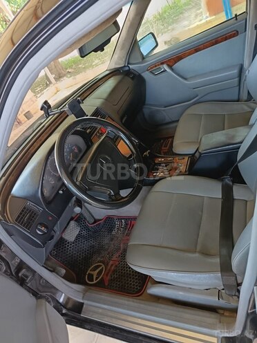 Mercedes C 230 1997, 200,000 km - 2.3 л - Goranboy