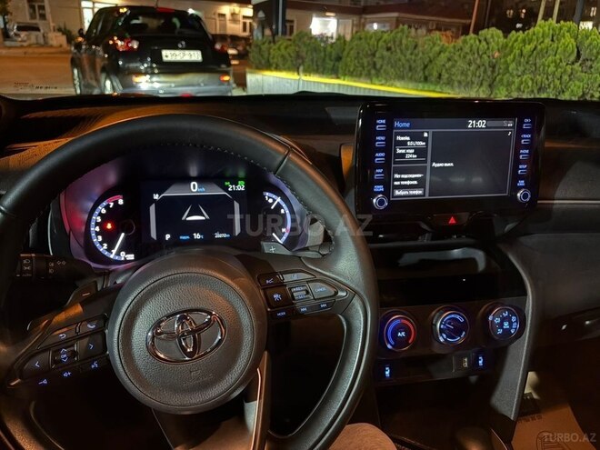 Toyota Yaris Cross 2023, 20,000 km - 1.5 л - Bakı