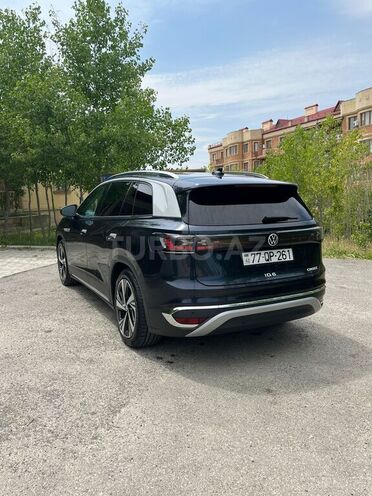 Volkswagen ID.6 Crozz 2022, 44,000 km - 0.0 л - Bakı