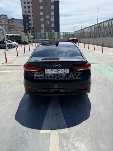 Hyundai Elantra 2018, 82,750 km - 2.0 l - Bakı