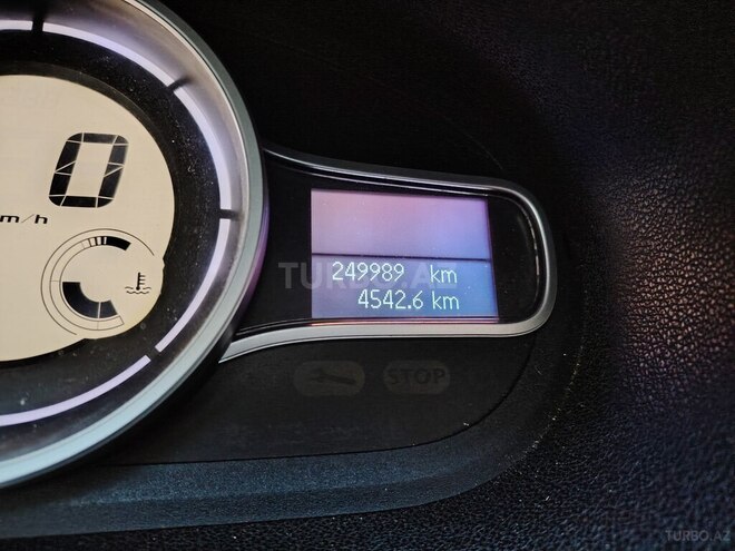 Renault Megane 2011, 250,000 km - 1.4 l - Bakı