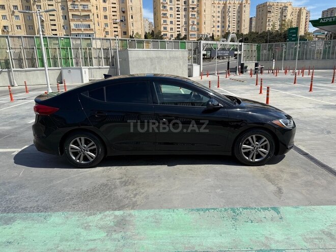 Hyundai Elantra 2018, 82,750 km - 2.0 l - Bakı