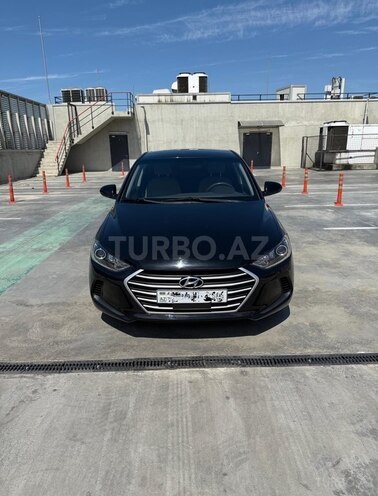 Hyundai Elantra 2018, 82,750 km - 2.0 l - Bakı