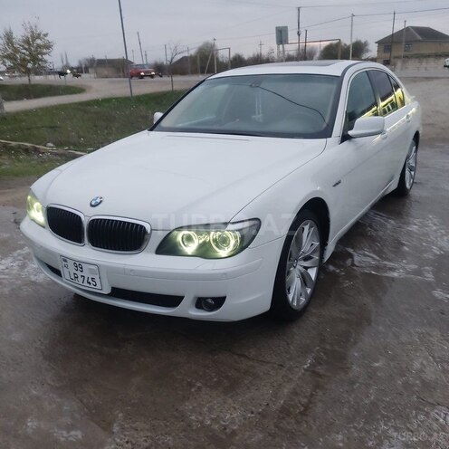 BMW 745 2003, 176,000 km - 4.4 l - Bakı