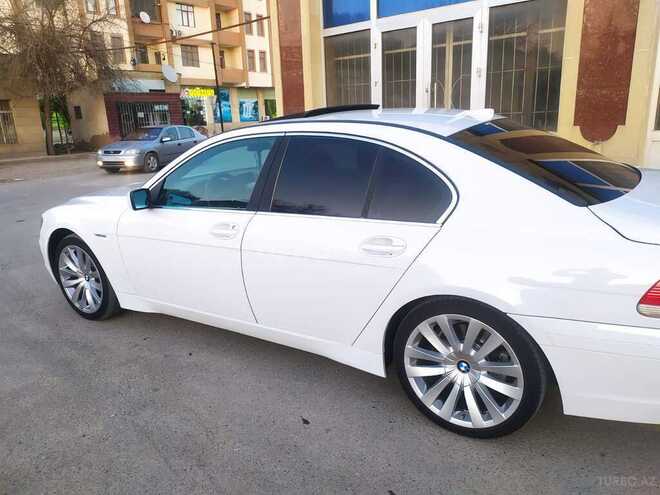 BMW 745 2003, 176,000 km - 4.4 l - Bakı