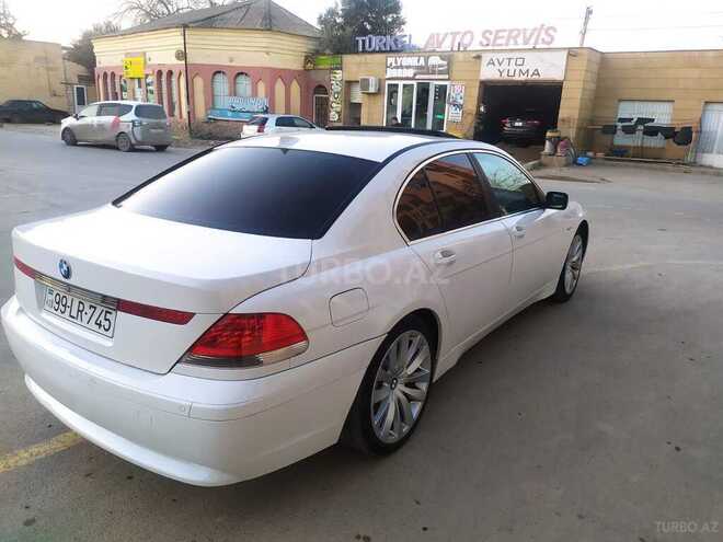 BMW 745 2003, 176,000 km - 4.4 l - Bakı
